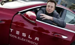 Tesla'ya yeni lider aranıyor, Elon Musk'ın koltuğu sallantıda!