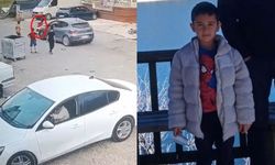 Topun peşinden koşarken otomobilin çarptığı 7 yaşındaki Adnan, yaşam mücadelesini kaybetti