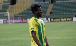 Uchenna Ogundu kimdir, hangi takımlarda oynadı?