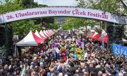 Uluslararası Bayındır Çiçek Festivali coşkuyla başladı