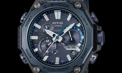 Casio’dan yeni karbon fiber saat modeli