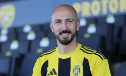 Aliağa FK’dan süper lig tecrübeli transfer: Ahmet İlhan Özek sarı-siyahlı formada