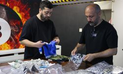 Buca'da giysi kumbaraları umuda dönüştü