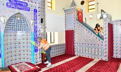 Çiğli'nin camileri bayram namazı için hazırlandı