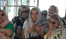 Demet Akalın'ın acı günü! Ünlü şarkıcının kuzeni toprağa verildi