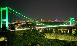 FSM Köprüsü, skolyoz farkındalığı için yeşile büründü