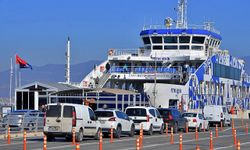 İZDENİZ feribotlarının sefer ve ücret tarifesi güncellendi