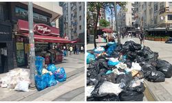 İzmir’de grev 4. gününde: Çöpler caddelere taştı