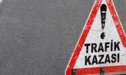 Otomobil ile motosiklet çarpıştı: 1 ölü, 1 ağır yaralı