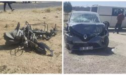 Otomobille çarpışan motosiklet sürücüsü hayatını kaybetti