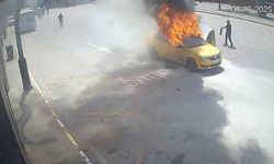 Ticari takside d*hşet anları: Çakmak çakınca otomobil alev topuna döndü!