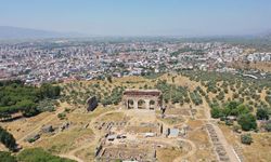 Tralleis Antik Kenti ziyarete açılıyor