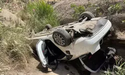 Otomobil uçuruma yuvarlandı, kazada 1’i ağır 4 kişi yaralandı