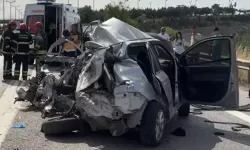 Yolcu otobüsü ile otomobil çarpıştı 2’si ağır, 3 kişi yaralandı