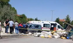 Traktör ile ticari araç çarpıştı, ağır yaralanan hasta hayatını kaybetti