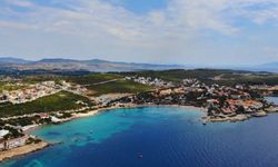 İzmir tatil yerleri: Seferihisar Akkum Plajı’nda denizin keyfini çıkarın