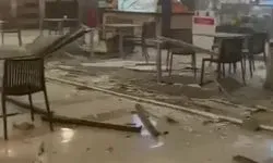 Alışveriş merkezinde korku dolu anlar: Asma tavan aniden çöktü... Yaralılar var!