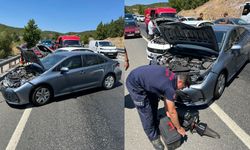 Asfalttaki zift kazaya davetiye çıkardı: 4 araç çarpıştı
