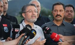 Bakan Yumaklı’dan orman yangınlarıyla ilgili kritik açıklamalar: Soğutma çalışmaları devam ediyor