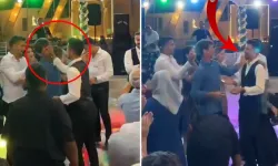 Damat düğünde babasının yüzüne para yapıştırmaya kalktı, tokat yedi