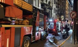 Eğlence mekanında yangın paniği: Mahalleli sokağa döküldü!