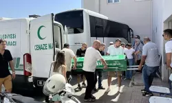 36 yaşındaki adam yüzerken havuzda fenalaştı, hayatını kaybetti