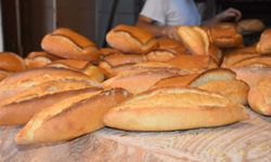 İzmir’de ekmek fiyatlarına zam: 200 gramlık ekmek 15 tl oldu!