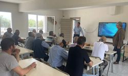 Manisa Büyükşehir Belediyesi arıcılık projeleriyle üreticilere destek oluyor
