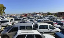 Yedieminlerdeki 14 bin araç satışa çıkıyor! Devlet kasasına 50 milyar lira gelir bekleniyor