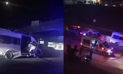 Servis minibüsü ile çöp kamyonu çarpıştı 3 kişi yaralandı