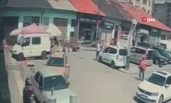 Direksiyon başında rahatsızlandı 6 araca çarparak durabildi