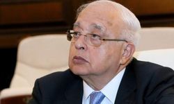 Azerbaycan’ın halk yazarı Elçin Efendiyev hayatını kaybetti