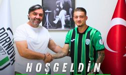 Bornova 1877'den sağ bek transferi