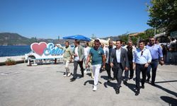 Başkan Aras, Marmaris'te vatandaşlarla buluştu