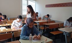 Bayraklı Belediyesi'nden 11'inci sınıf öğrencilerine ücretsiz eğitim fırsatı