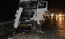Çanakkale-İzmir karayolunda korkunç kaza: 1 ölü, 2'si çocuk 3 yaralı