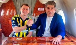 Çubukluyu giydi, geliyor! Fenerbahçe Kerem Aktürkoğlu’nu açıkladı