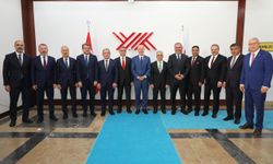 DEÜ Rektörü Prof. Dr. Yılmaz'dan Ankara'da temas trafiği