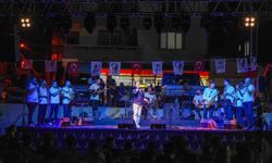 Gaziemir'de Yaz Konserleri coşkuyla devam ediyor