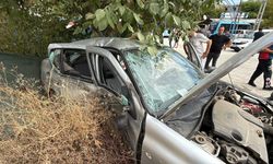 İki araç çarpıştı: Hamile kadın bebeğini kaybetti, çocuk ağır yaralı!