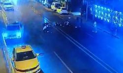 Ters yönden gelen motosiklet başka bir motosiklet ile çarpıştı; 3 yaralı