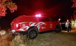 Su seviyesi yükseldi, şelalede 2 kişi mahsur kaldı