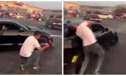 İzmir'de kontrolden çıkan araç drift gösterisini kabusa çevirdi