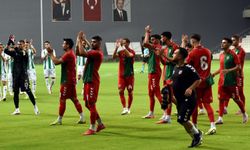 Karşıyaka'dan gövde gösterisi