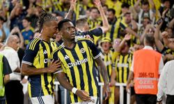 Kadıköy’de Şampiyonlar Ligi fırtınası: Fenerbahçe efsanesi Feyenoord’u bozguna uğrattı!
