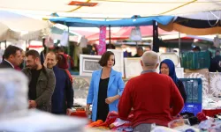 Karabağlar'da pazarcılarla beledye arasında katı atık bedeli tartışması