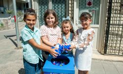 Karşıyaka'da mavi kapaklar umuda dönüşüyor