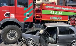 Kavşakta feci kaza: Otomobil arazözle çarpıştı, sürücü ağır yaralı