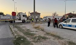 Korkunç kaza yine can aldı! TIR ile motosiklet çarpıştı: 1 ölü
