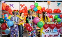 LÖSEV'in İyilikler Çarşısı çocuklara umut oluyor